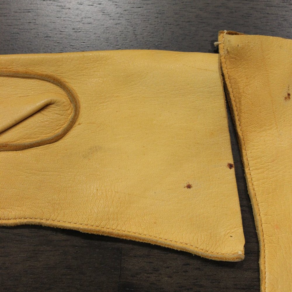 TAN VINTAGE LEATHER(?) GLOVES - Picture 6 of 7